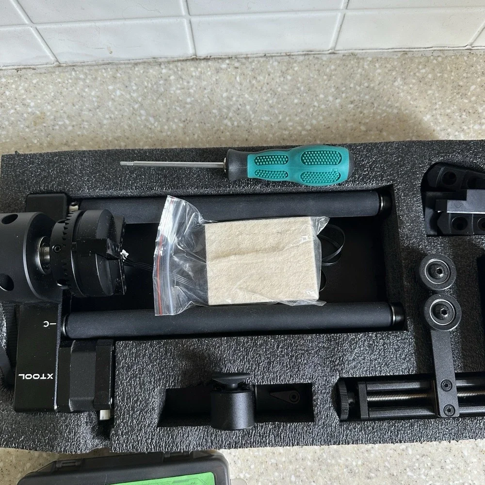xTool RA2 Rotary Attachment Pro for S1, F1, F1 Ultra P2, M1 Ultra Engraver Read*